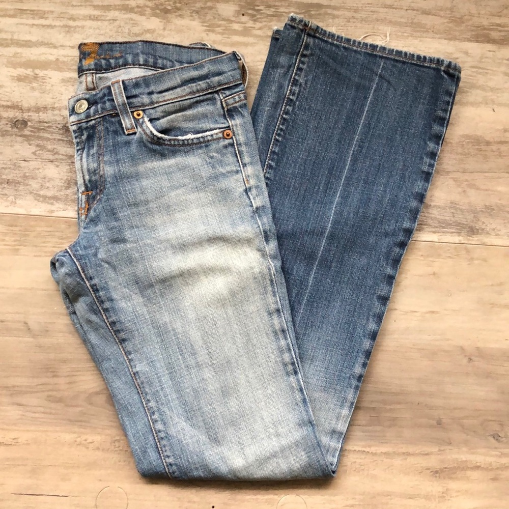 7FAM bootcut denim jean size 25